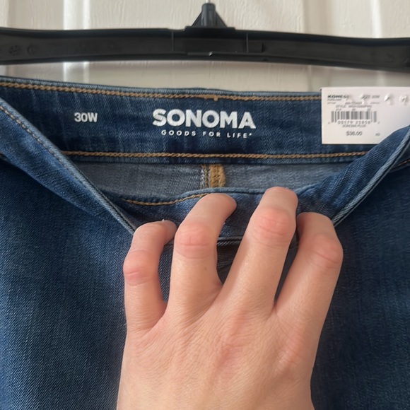 *FINAL* SONOMA HIGH RISE DENIM SHORTS: BLUE: DISTRESSED: NEW WITH TAGS: SIZE 30W - Picture 3 of 5